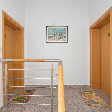 Apartments Klaudia Cista Velika 沃迪切 外观 照片