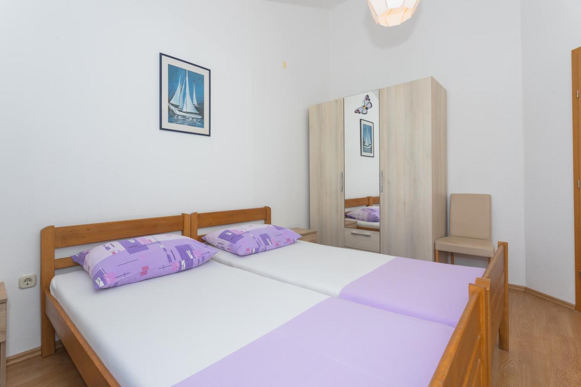 Apartments Klaudia Cista Velika 沃迪切 外观 照片